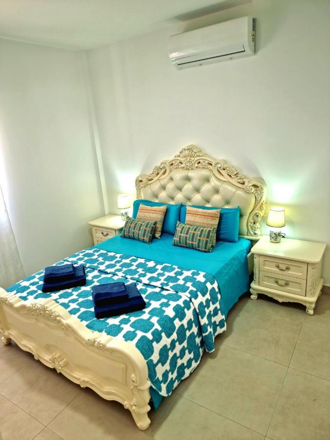 מאלגה Apartamentos Elemar Free Luggage Storage מראה חיצוני תמונה