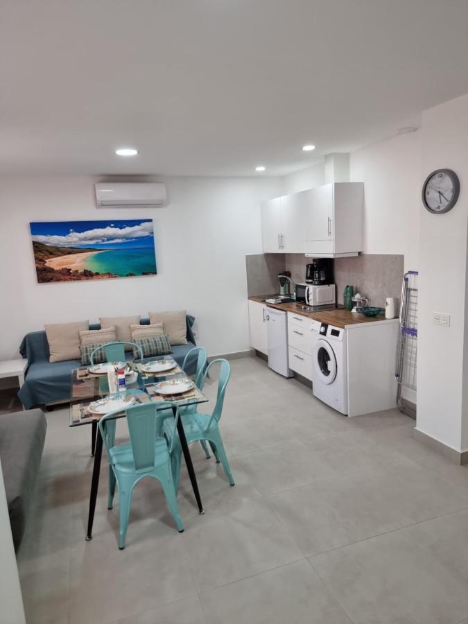 מאלגה Apartamentos Elemar Free Luggage Storage מראה חיצוני תמונה